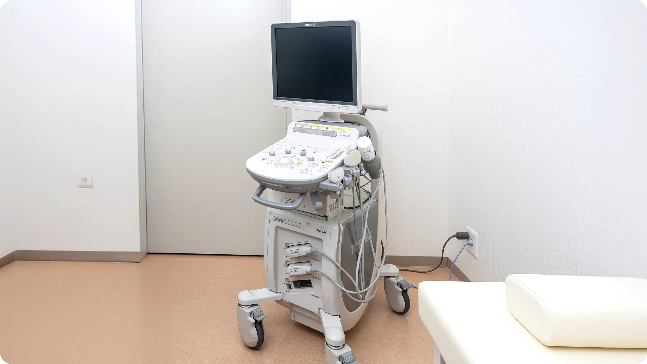 超音波検査装置（腹部・頚部）