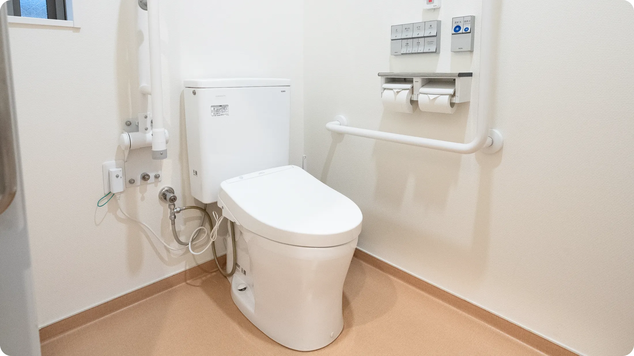 トイレ（車椅子利用も可能）
