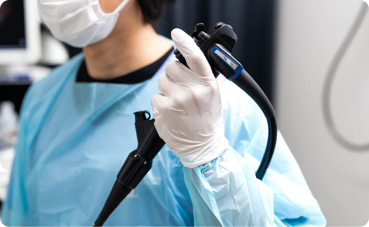 院長は十分な治療経験を重ねた消化器専門医